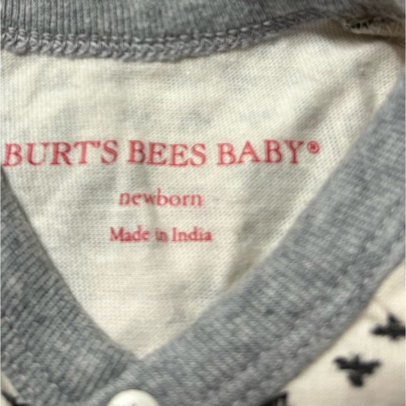 Christmas Outfits - Picture 5 of 7